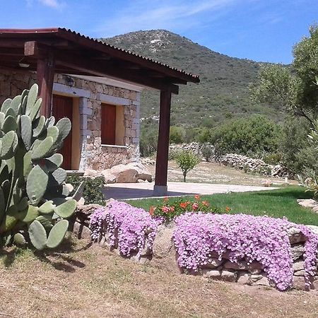 Stazzu Gallurese Villa Portisco Luaran gambar