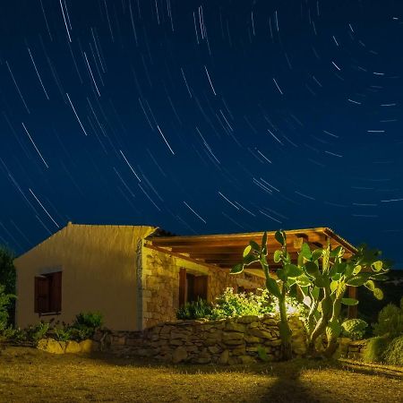 Stazzu Gallurese Villa Portisco Luaran gambar